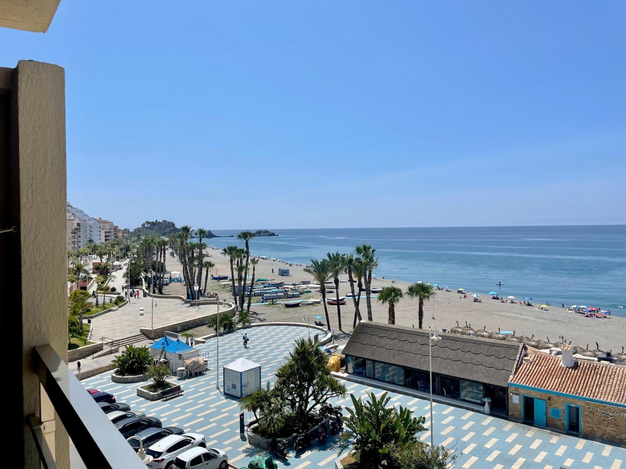 Apartahotel Chinasol Con Parking Y Desayuno Альмуньекар Экстерьер фото